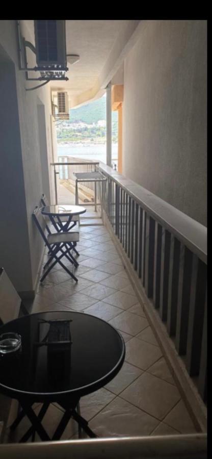 Apartmani Svetionik Budva Buitenkant foto
