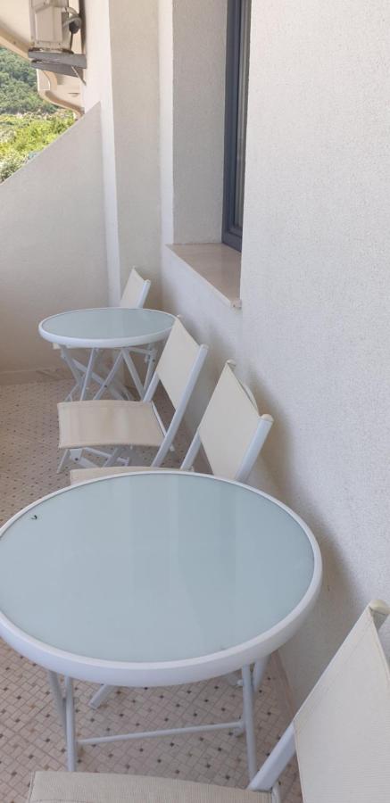 Apartmani Svetionik Budva Kamer foto